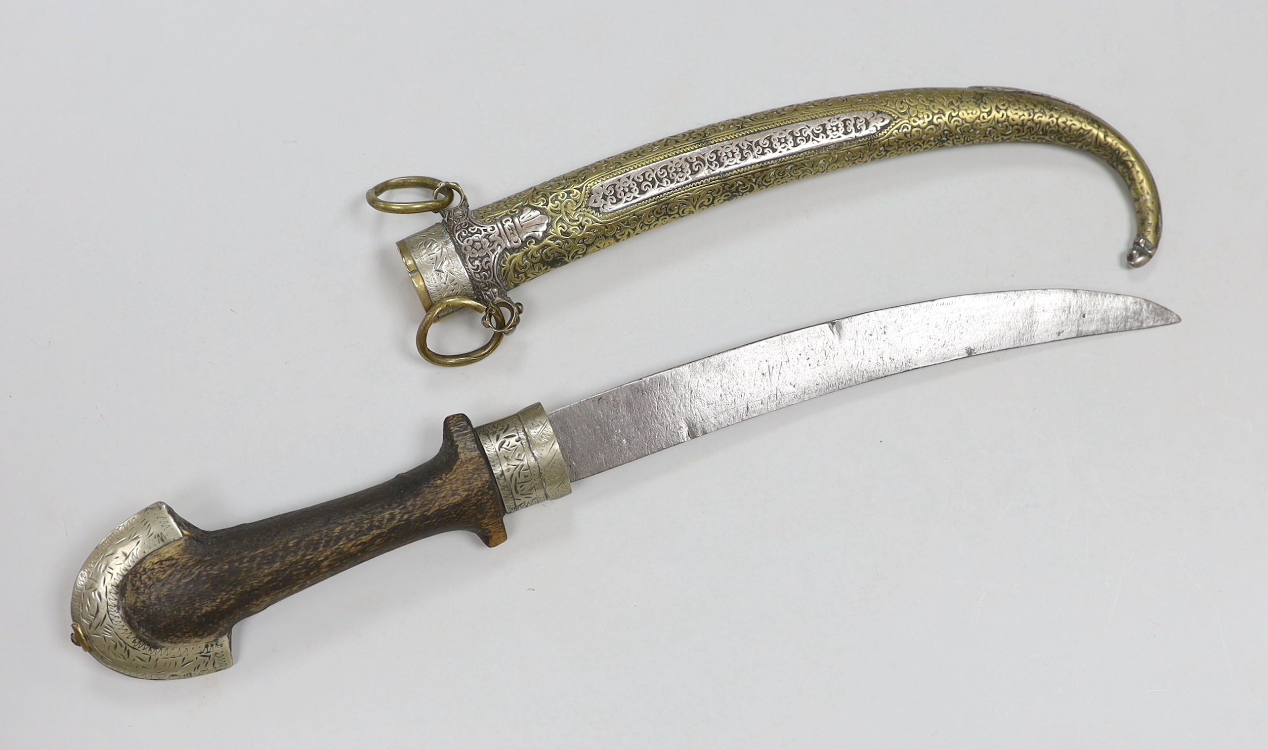 Four various Middle-Eastern daggers/ jambaya